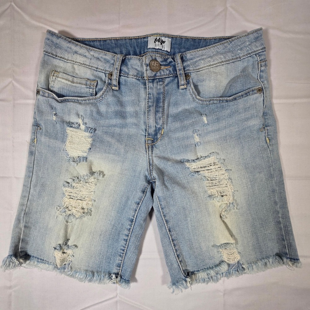 Tokyo Darling Distressed Light Wash Frayed Hem Denim Shorts Size 2